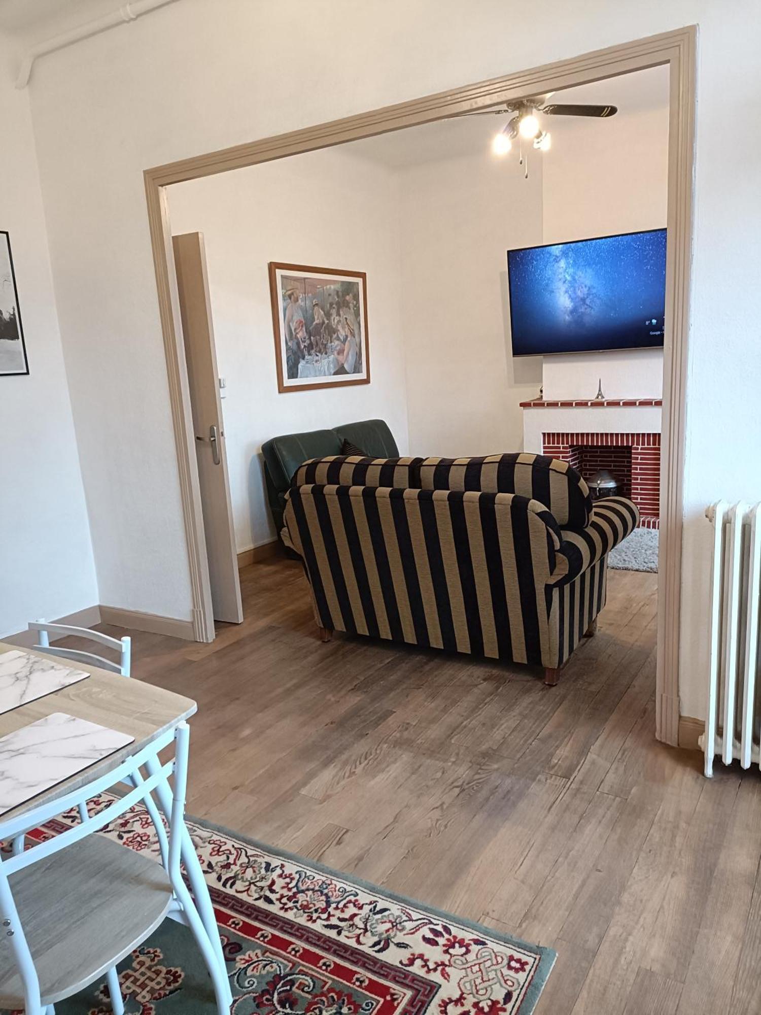 Spacious Luxury 2 Bed Appartment Carcassonne Extérieur photo